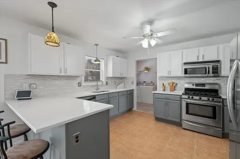 133 N 17th Street Wheatley Heights NY 11798