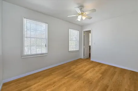 133 N 17th Street Wheatley Heights NY 11798