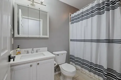 133 N 17th Street Wheatley Heights NY 11798