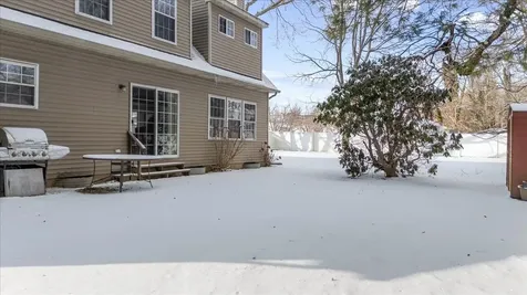 133 N 17th Street Wheatley Heights NY 11798