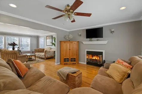 133 N 17th Street Wheatley Heights NY 11798