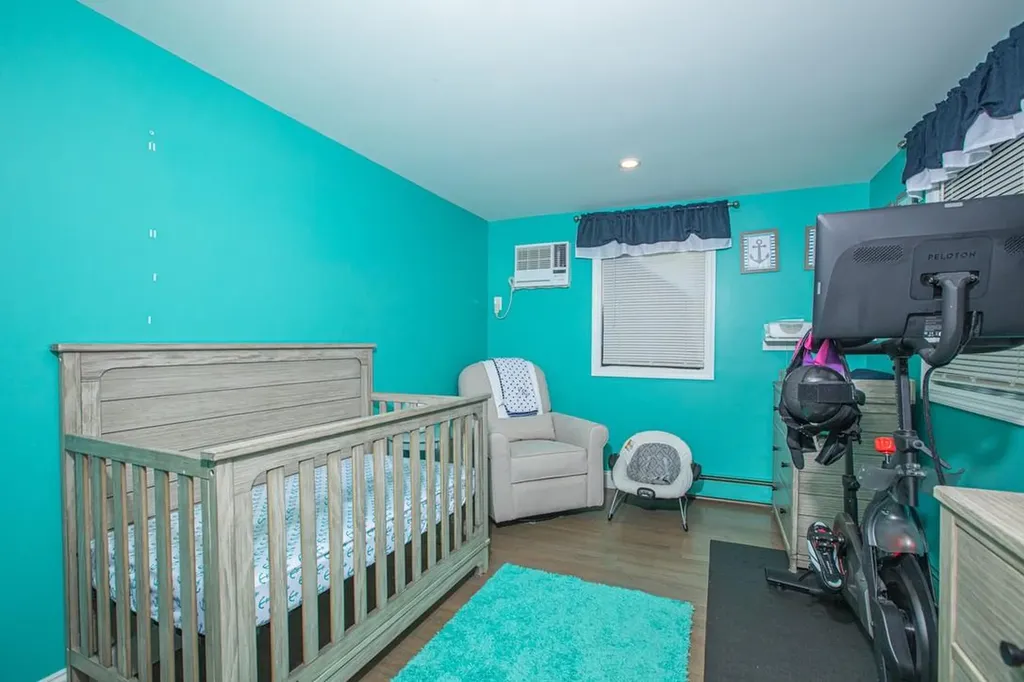 107 Phyllis Drive Patchogue NY 11772