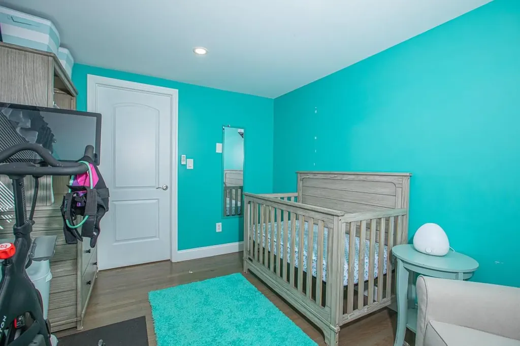 107 Phyllis Drive Patchogue NY 11772