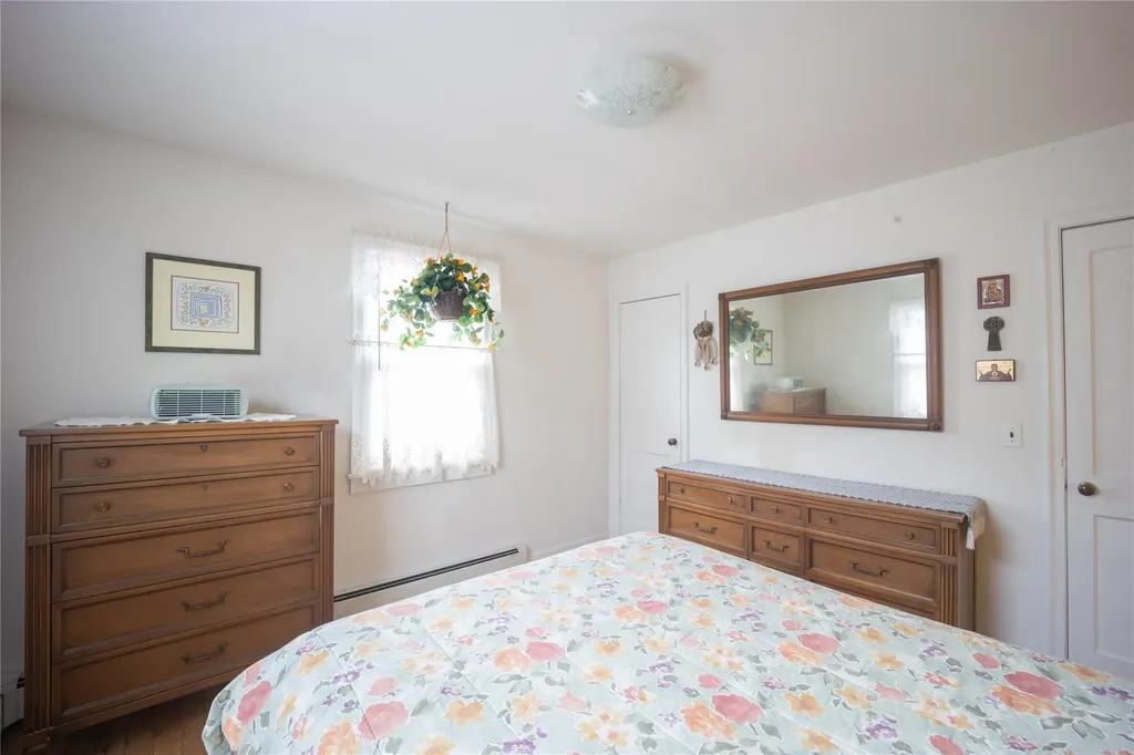 19 Floral Lane Yonkers NY 10703