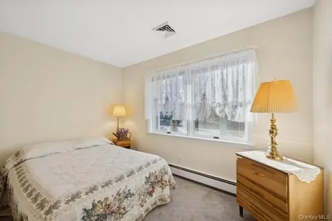 258 Church Lane Aquebogue NY 11931