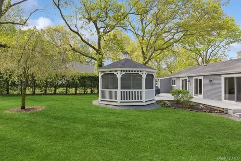 258 Church Lane Aquebogue NY 11931