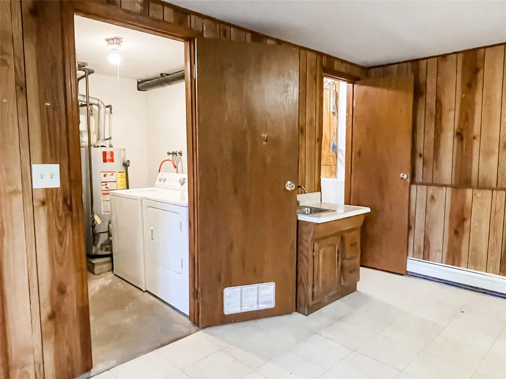 175 Hooker Avenue Poughkeepsie NY 12603