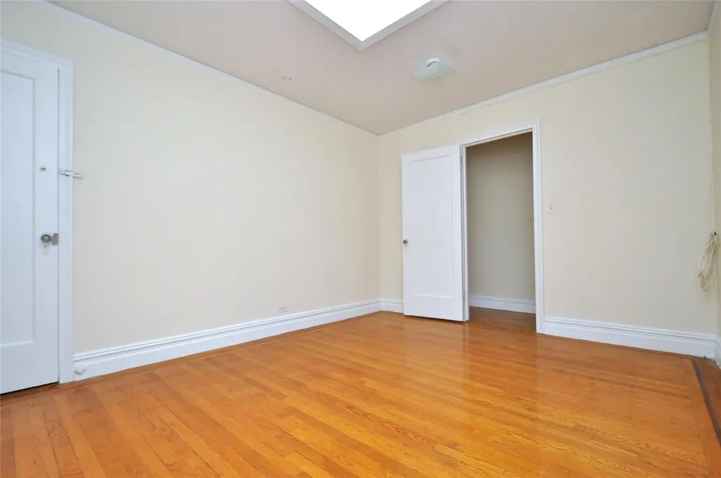 44 Garth Road Scarsdale NY 10583