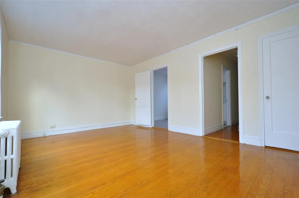 44 Garth Road Scarsdale NY 10583
