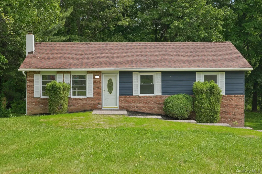 13 Sharon Drive Highland NY 12528