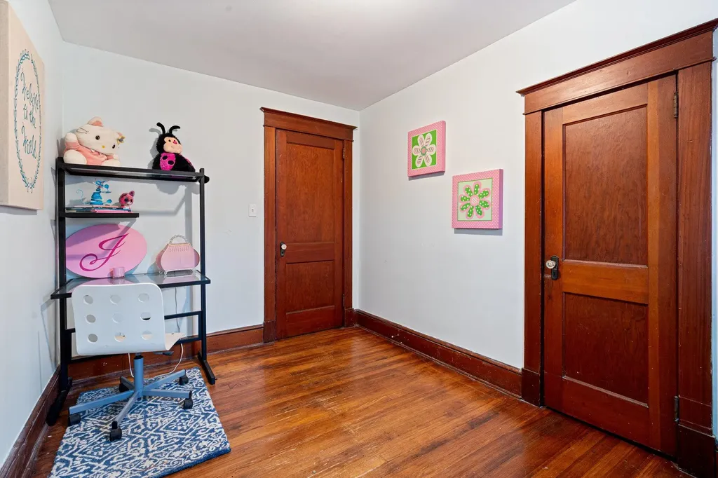 38 Vernon Street Patchogue NY 11772