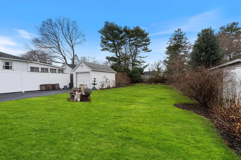 38 Vernon Street Patchogue NY 11772