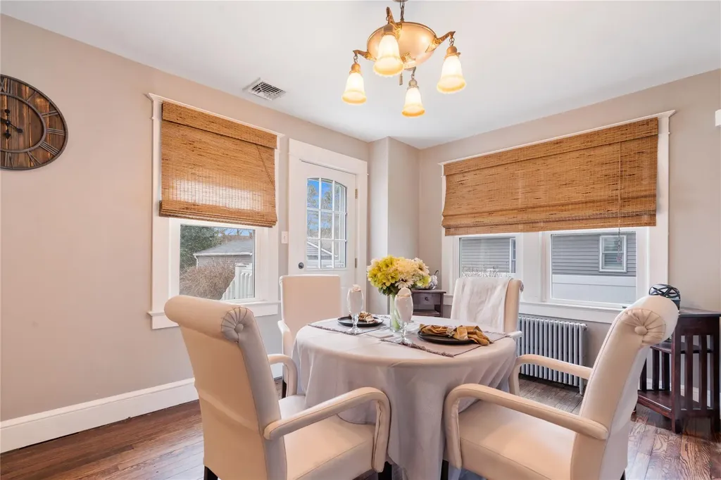 38 Vernon Street Patchogue NY 11772
