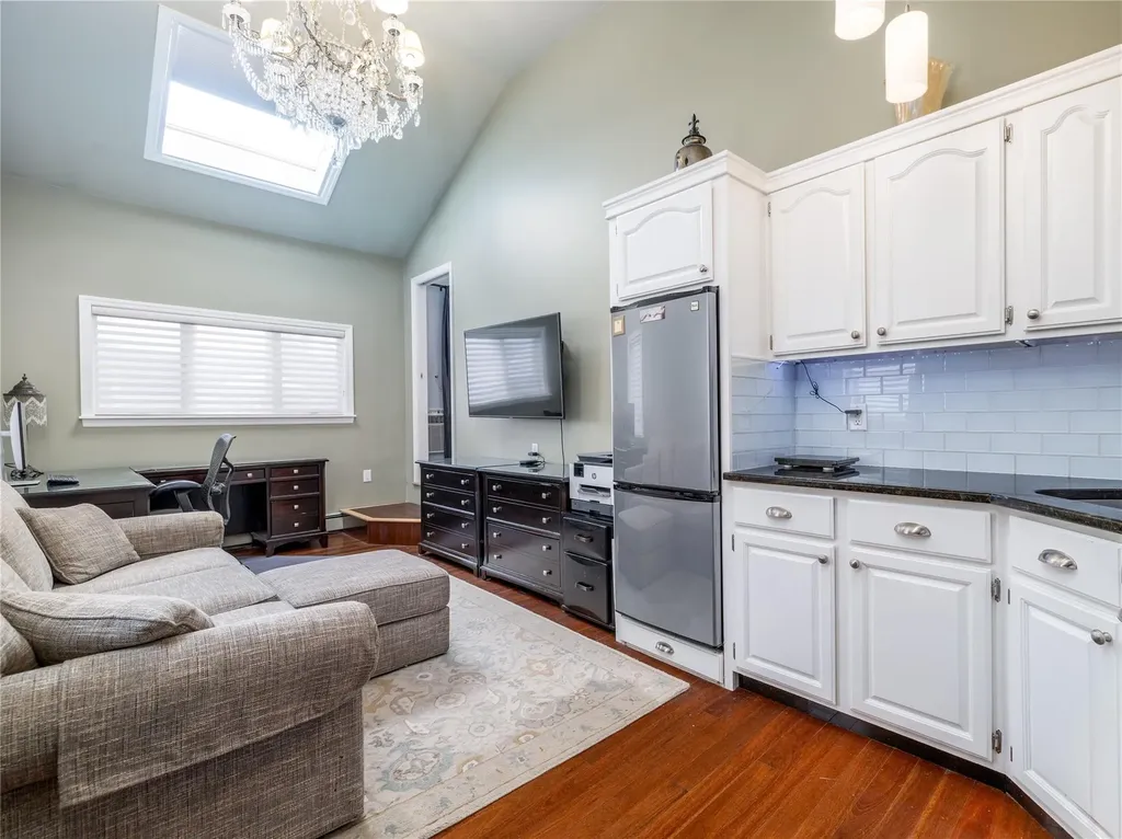 64 Stephen Drive Plainview NY 11803