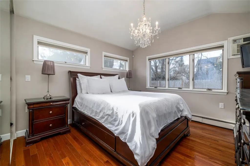 64 Stephen Drive Plainview NY 11803
