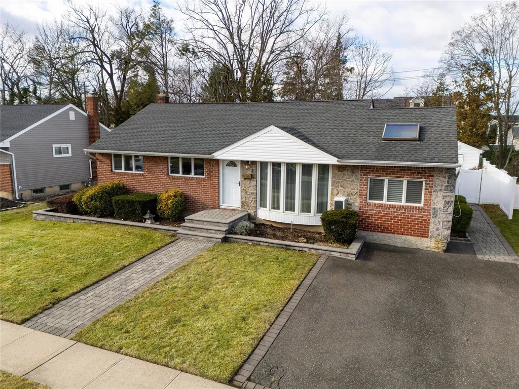 64 Stephen Drive Plainview NY 11803