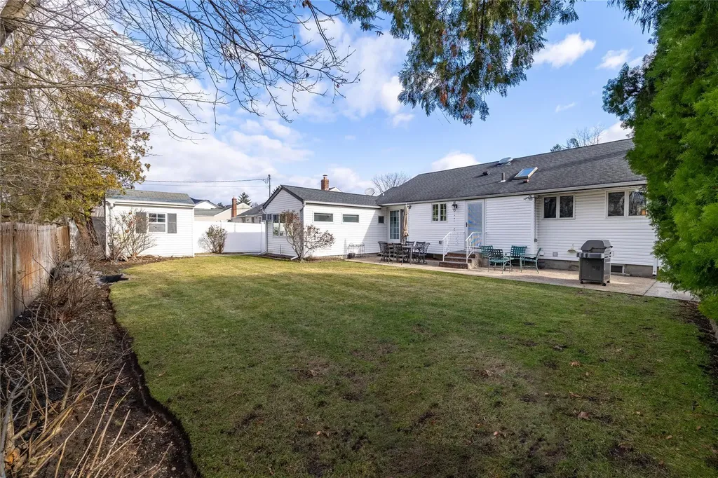 64 Stephen Drive Plainview NY 11803