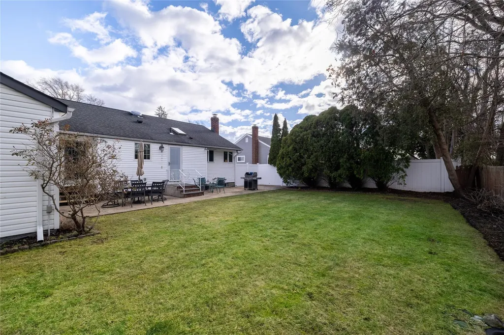 64 Stephen Drive Plainview NY 11803