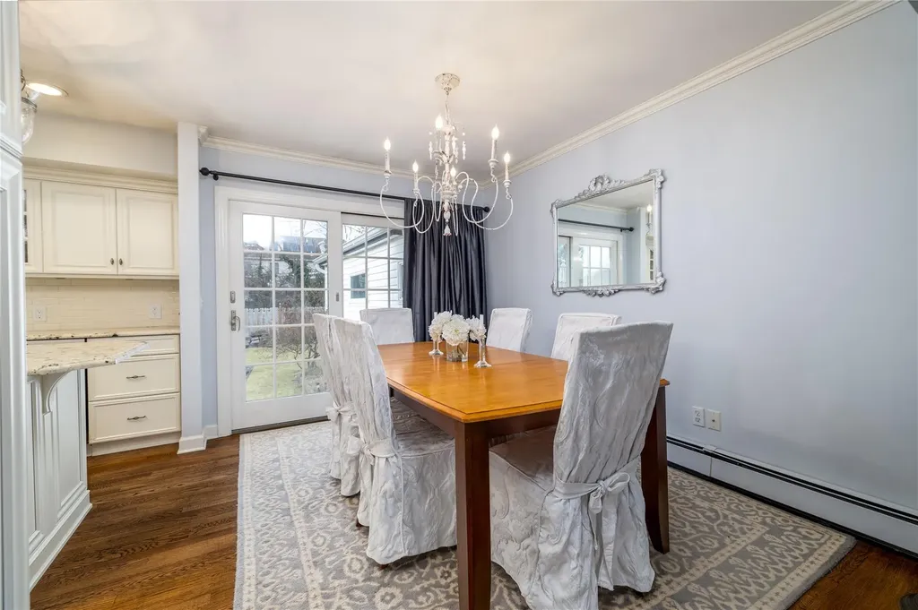 64 Stephen Drive Plainview NY 11803