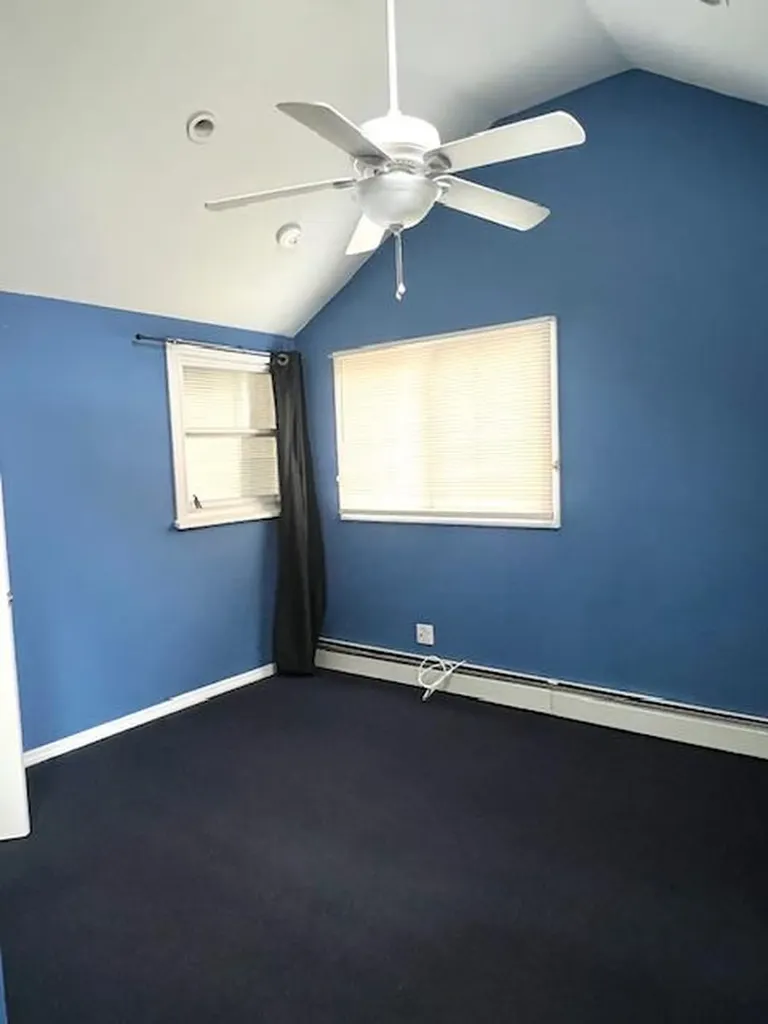 143 Delaware Avenue Bay Shore NY 11706