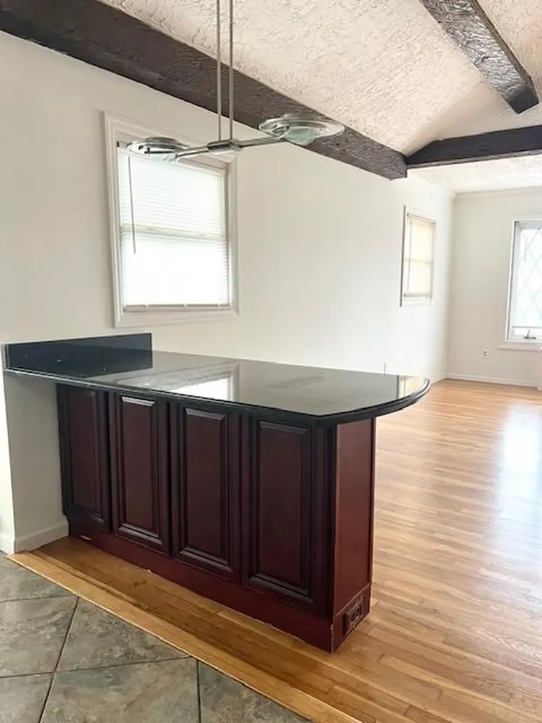 143 Delaware Avenue Bay Shore NY 11706