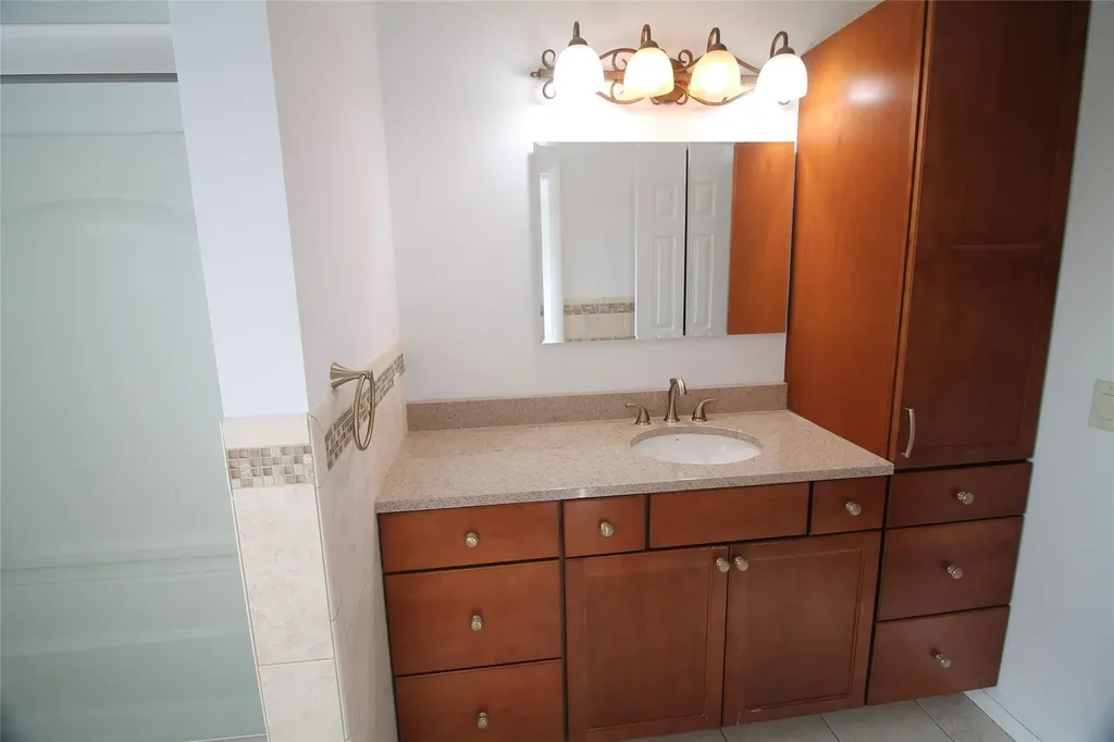 19 Gerry Road Poughkeepsie NY 12603