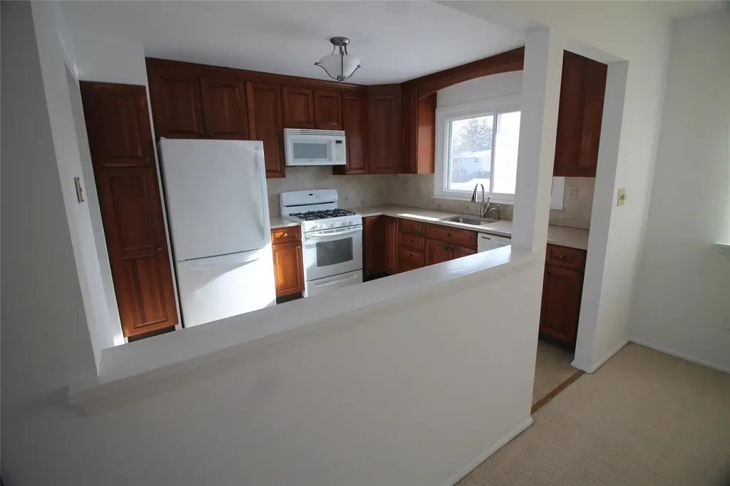 19 Gerry Road Poughkeepsie NY 12603
