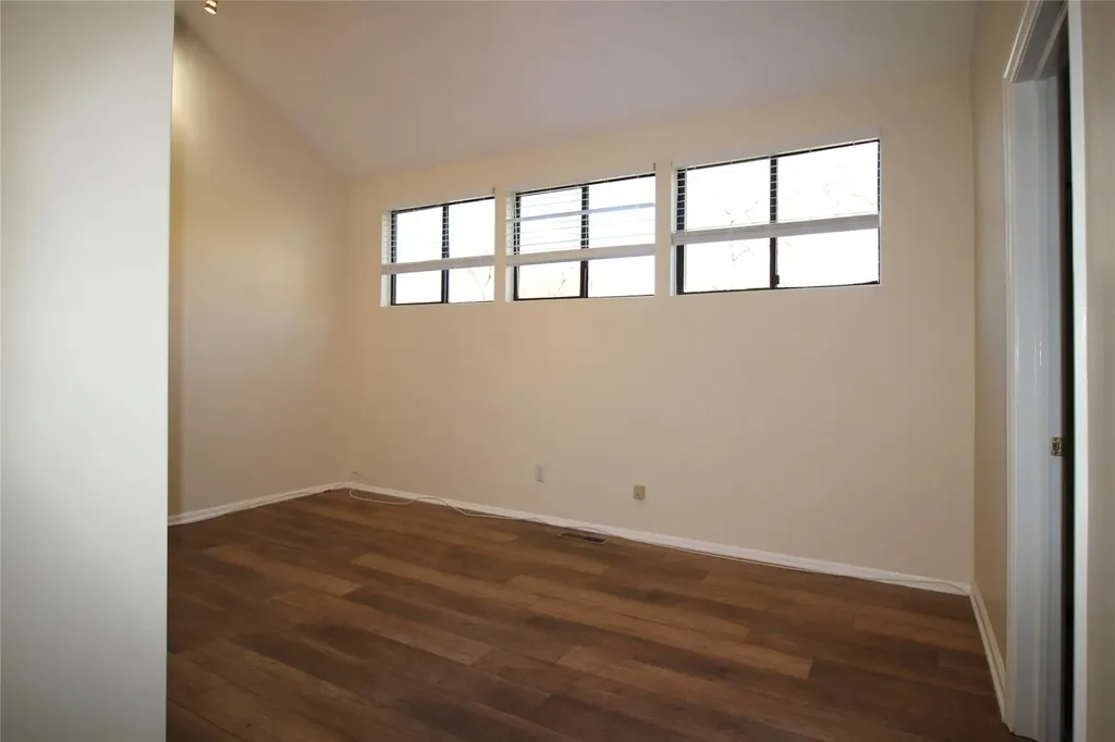 87 Fox Run South Salem NY 10590