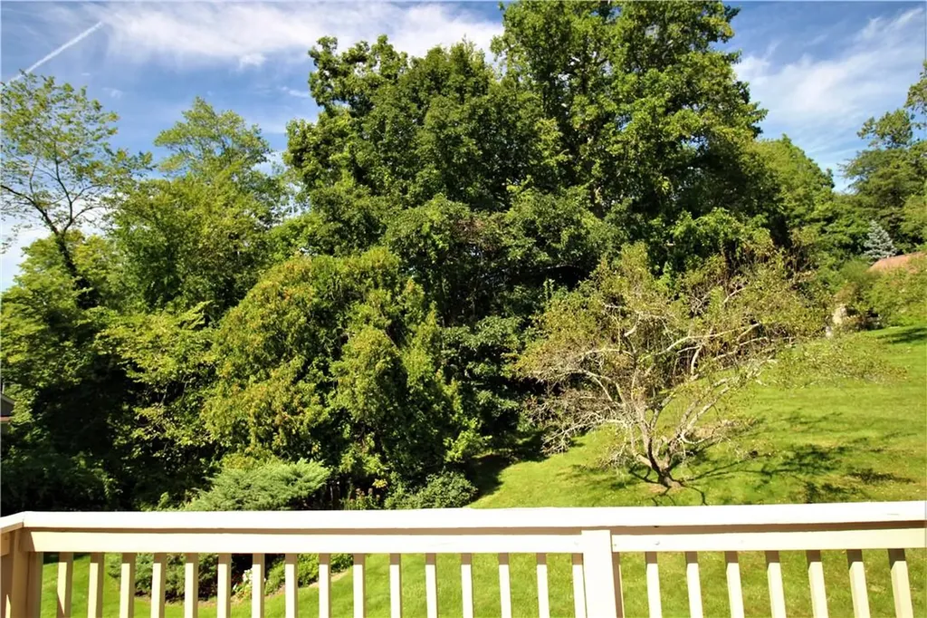 87 Fox Run South Salem NY 10590