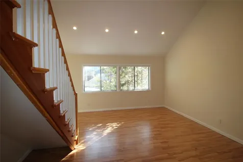87 Fox Run South Salem NY 10590