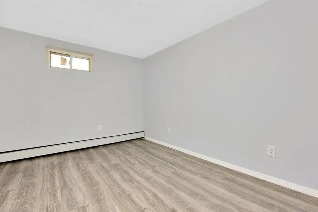 41 E Chestnut Street Central Islip NY 11722