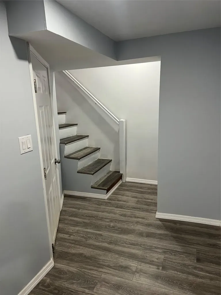 41 E Chestnut Street Central Islip NY 11722