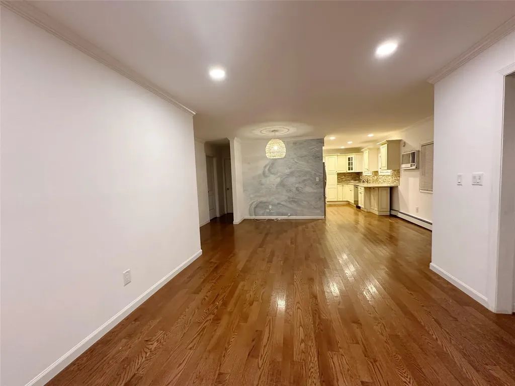 436 E Harrison Street Long Beach NY 11561