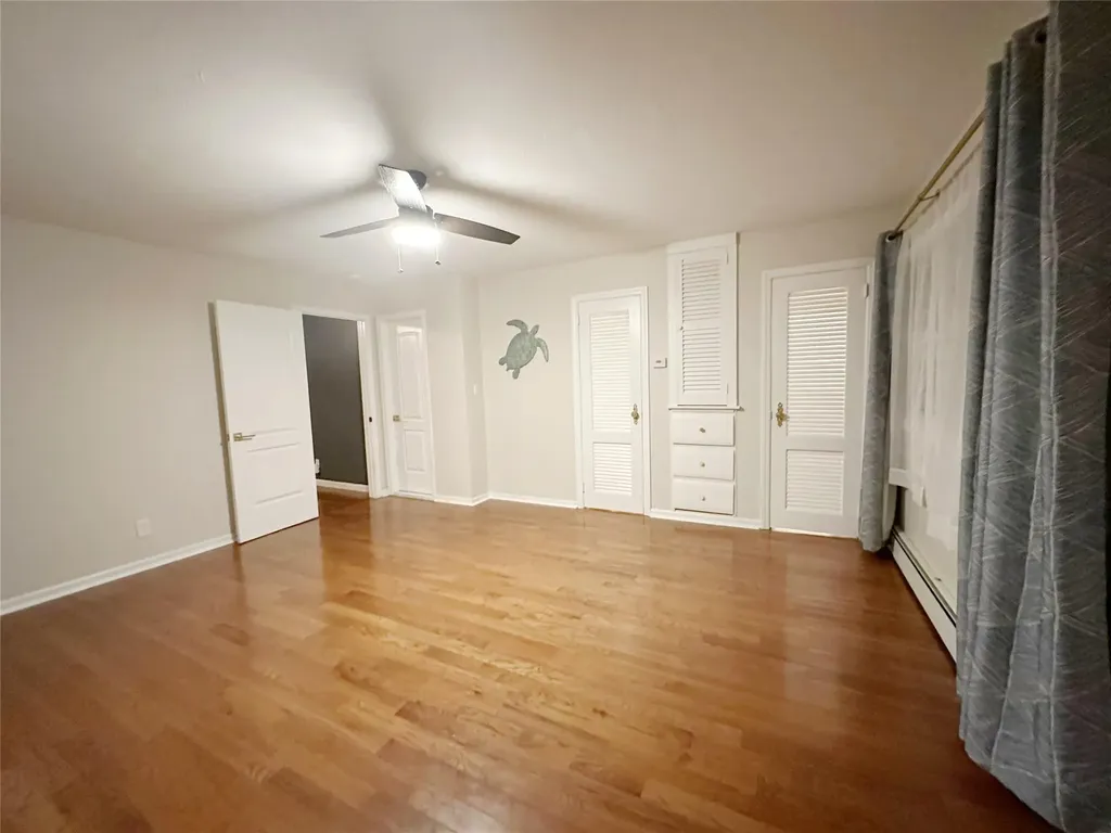 436 E Harrison Street Long Beach NY 11561