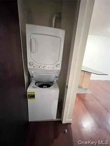 31-32 Union Street Flushing NY 11354