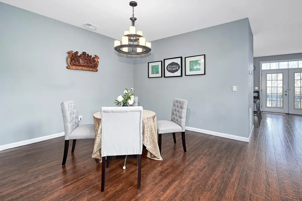 22 Scofield Court Peekskill NY 10566