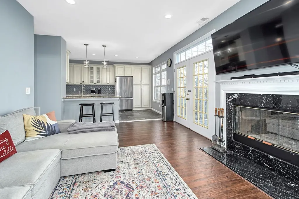 22 Scofield Court Peekskill NY 10566