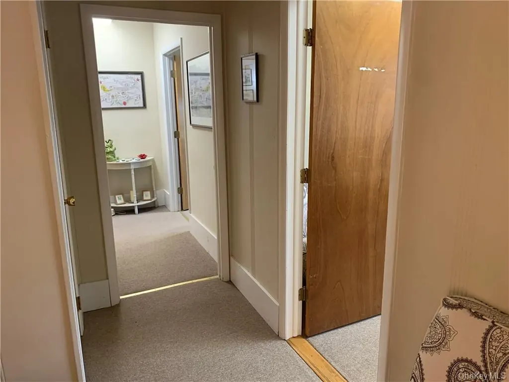 64 Gleneida Avenue Carmel NY 10512