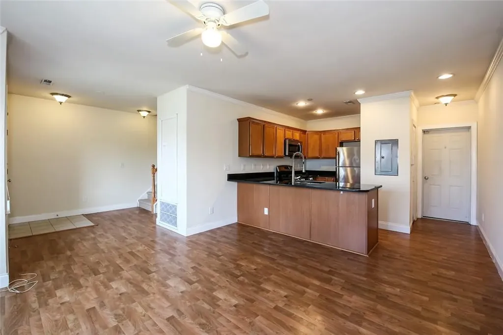 315 W Post Road White Plains NY 10606