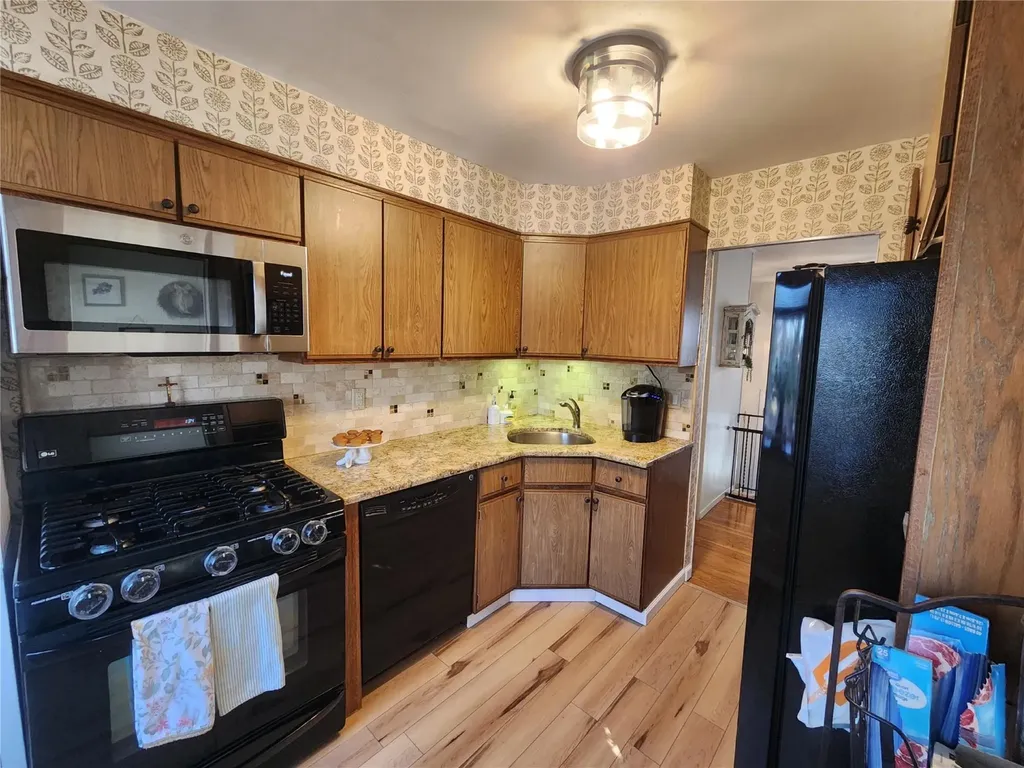 6 Capri Road Centereach NY 11720