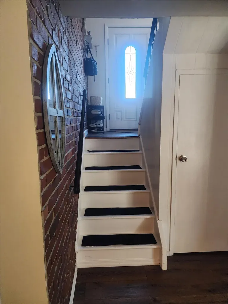 6 Capri Road Centereach NY 11720