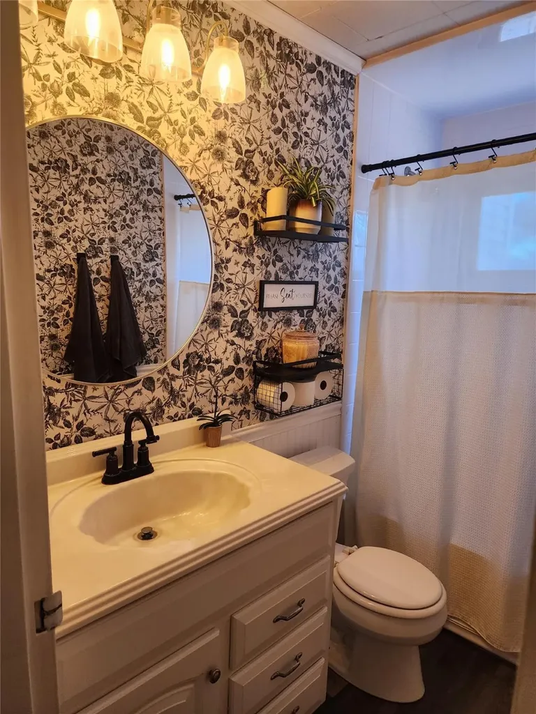 6 Capri Road Centereach NY 11720