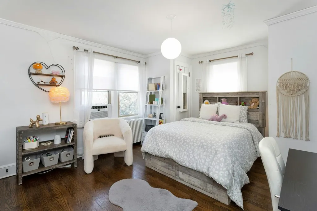 68 Archer Drive Bronxville NY 10708