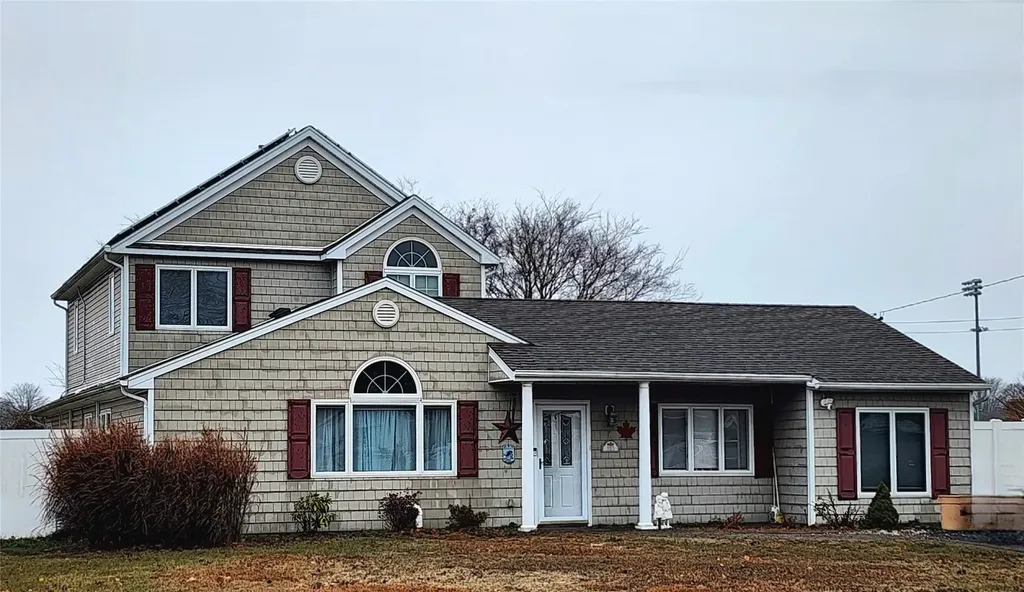 103 Norman Drive Bohemia NY 11716