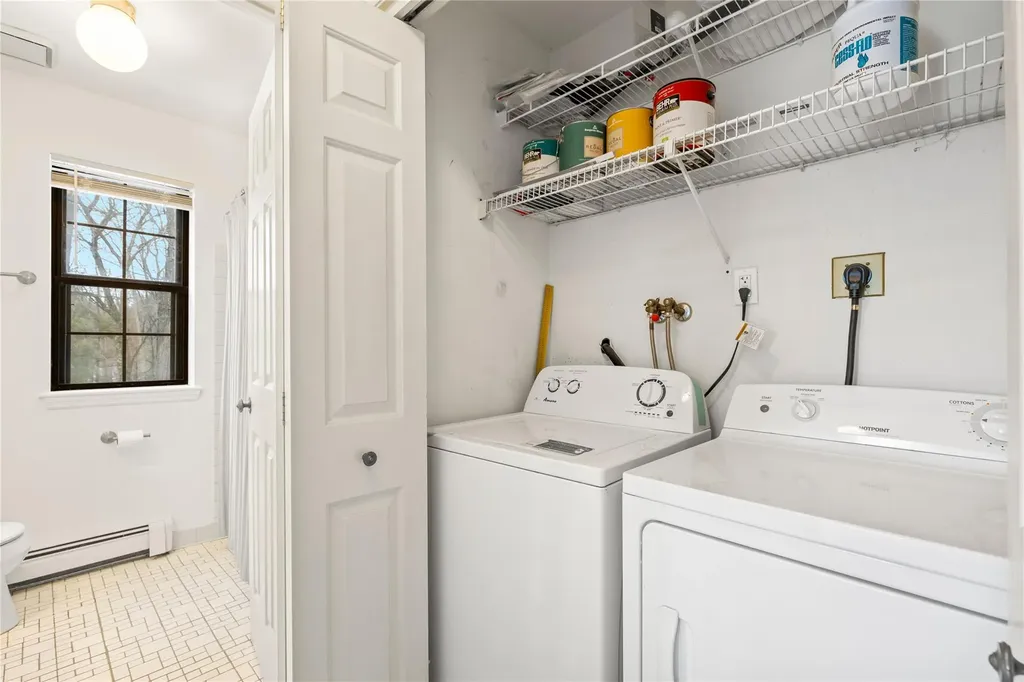 111 Foxwood Circle Mount Kisco NY 10549