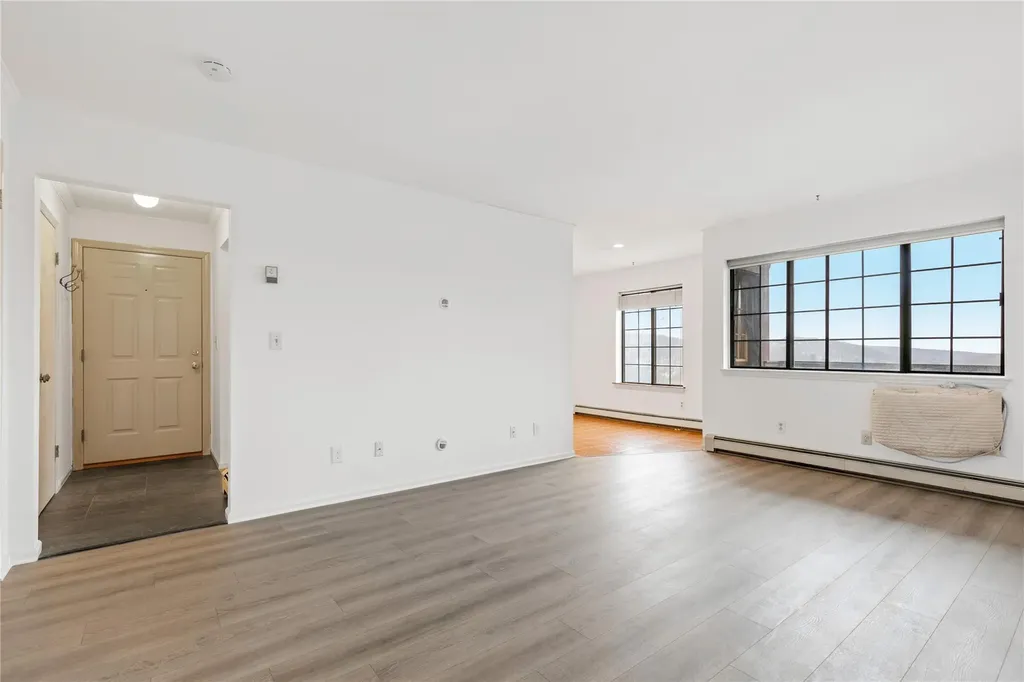 111 Foxwood Circle Mount Kisco NY 10549
