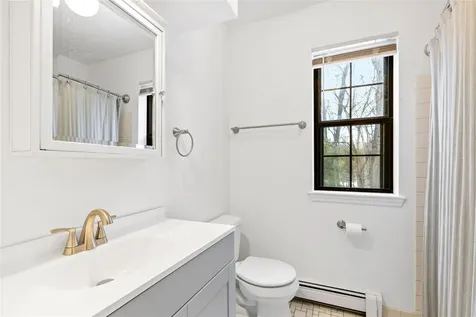 111 Foxwood Circle Mount Kisco NY 10549
