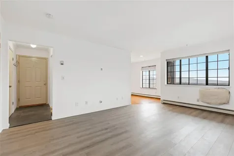 111 Foxwood Circle Mount Kisco NY 10549