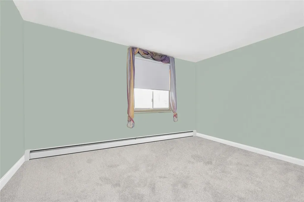 15 Shubert Lane Bethpage NY 11714