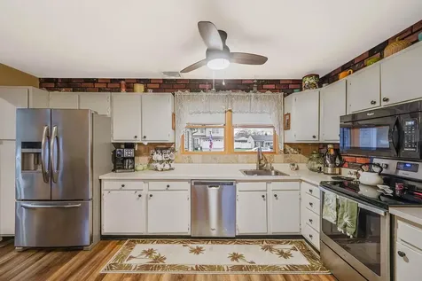 48 Henry Avenue Selden NY 11784